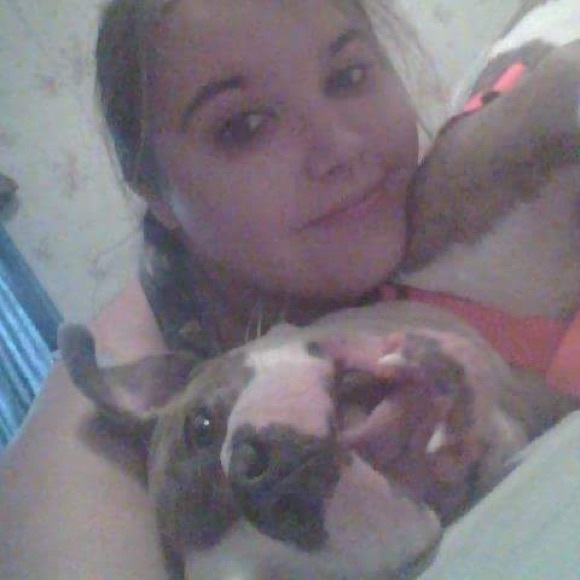 Hey everyone! Get to know me โค๏ธ - Picture 2 of 4